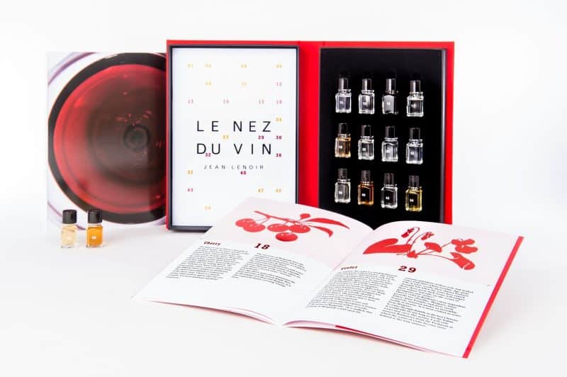 COFFRET 12 ARÔMES LES VINS ROUGES LE NEZ DU VIN - VERSION ANGLAISE